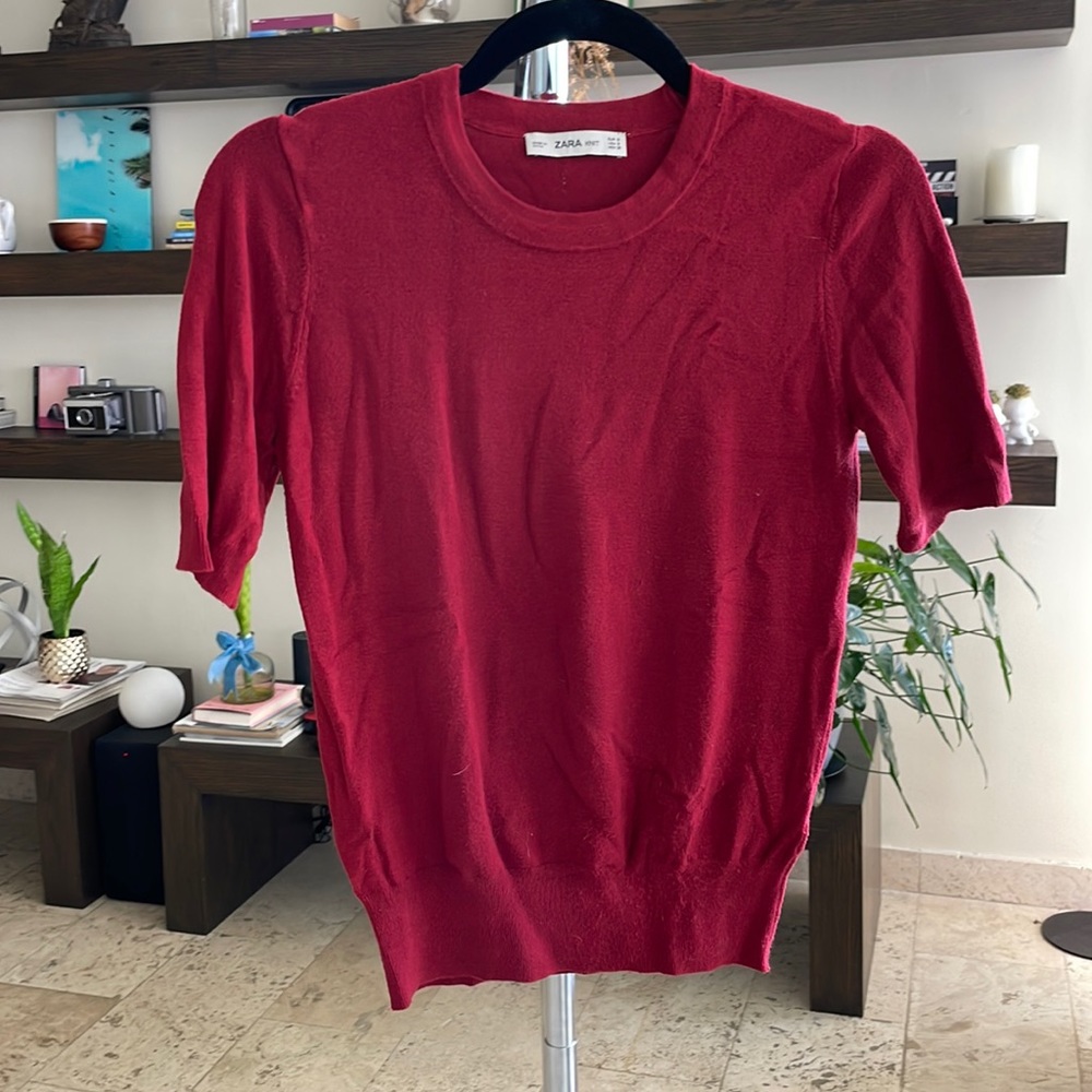Zara sweatshirt